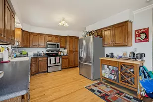 2555 E Elm Ave S, Salt Lake City, UT 84109 - Photo 14