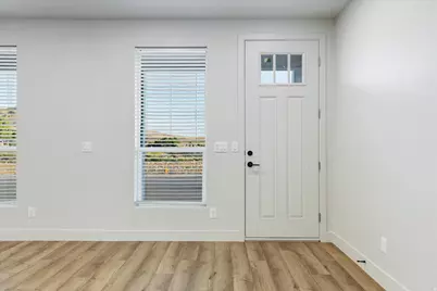 2752 W Crest View Ln, Hurricane, UT 84737 - Photo 16