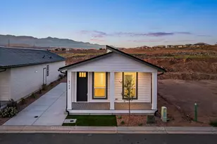 2752 W Crest View Ln, Hurricane, UT 84737 - Photo 4