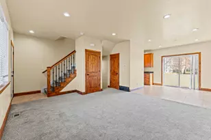 6563 S Lovendahle Ct, Murray, UT 84107 - Photo 10