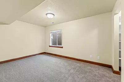6563 S Lovendahle Ct, Murray, UT 84107 - Photo 22