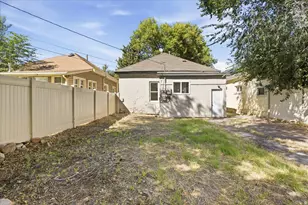 915 W 300 S, Salt Lake City, UT 84104 - Photo 26