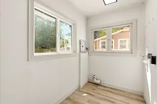 915 W 300 S, Salt Lake City, UT 84104 - Photo 20