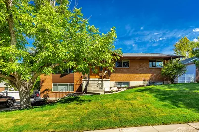 2555 E Elm Ave, Salt Lake City, UT 84109 - Photo 2