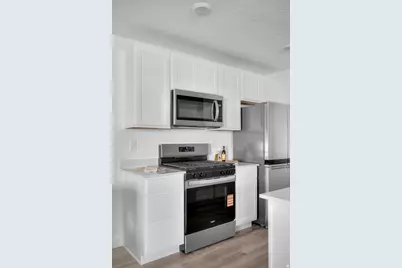 269 E 1235 St N #204, Harrisville, UT 84404 - Photo 12