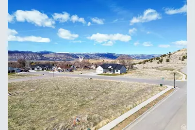 140 N 600 E #10, Manti, UT 84642 - Photo 2