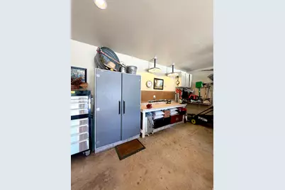 1087 E Oxford Dr, Kaysville, UT 84037 - Photo 30