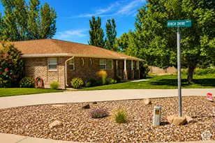 438 S Locust Ave, Delta, UT 84624 - Photo 2
