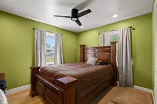 121 Ross Dr, Clearfield, UT 84015 - Photo 16