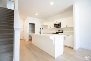 1353 E Goldie Lou Ln Unit, Eagle Mountain, UT 84005 - Photo 2
