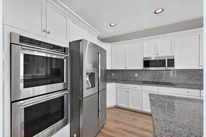 2217 W Kensington Park Dr, West Jordan, UT 84088 - Photo 20
