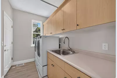 2217 W Kensington Park Dr, West Jordan, UT 84088 - Photo 36