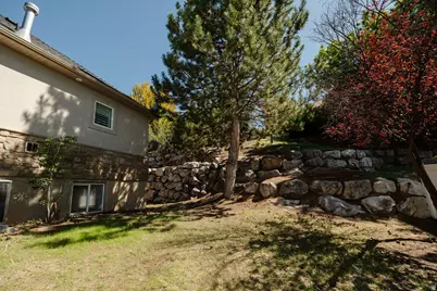 5042 S Viking Dr, South Ogden, UT 84403 - Photo 38