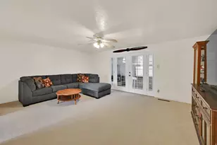 327 Park Pl, Brigham City, UT 84302 - Photo 8