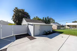 505 E 900 N, Bountiful, UT 84010 - Photo 22