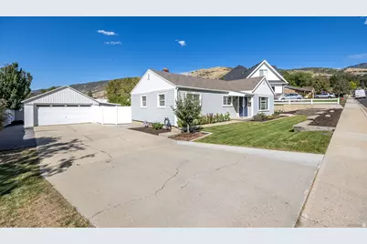 505 E 900 N, Bountiful, UT 84010 - Photo 2