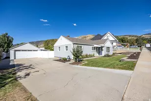 505 E 900 N, Bountiful, UT 84010 - Photo 2