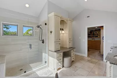 1044 E Center St, Lindon, UT 84042 - Photo 42