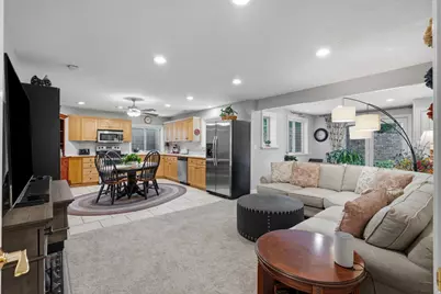 1044 E Center St, Lindon, UT 84042 - Photo 60