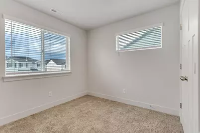 4604 E Flower Pt, Eagle Mountain, UT 84005 - Photo 36
