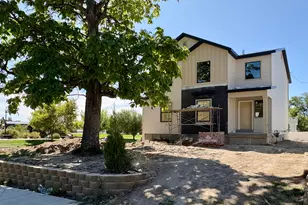 97 E Crestwood, Kaysville, UT 84037 - Photo 1