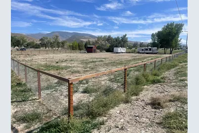 500 N Highway 137, Mayfield, UT 84643 - Photo 8