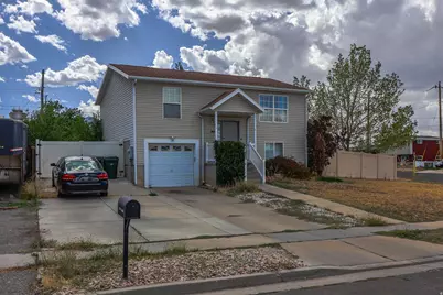 364 E 670 N, Tooele, UT 84074 - Photo 2