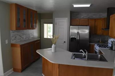 5868 Stone Flower Way, Salt Lake City, UT 84118 - Photo 6