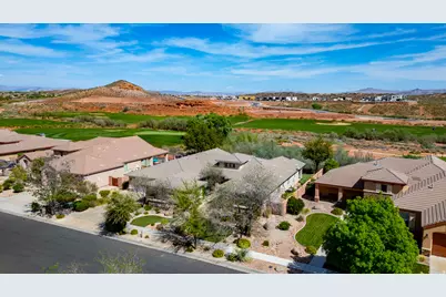 1342 N Liberty Greens Dr, Washington, UT 84780 - Photo 2