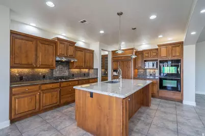 1342 N Liberty Greens Dr, Washington, UT 84780 - Photo 4