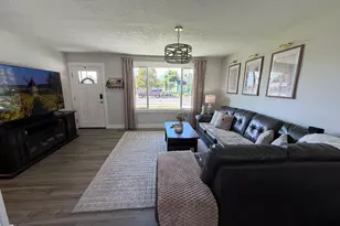 1695 S 450 W, Provo, UT 84601 - Photo 8