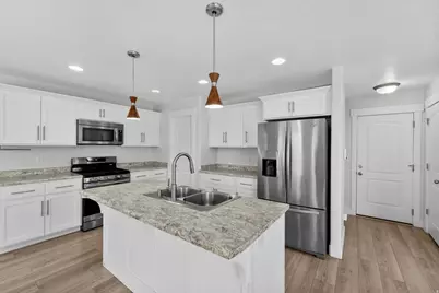 4887 W White Pearl Ct, Herriman, UT 84096 - Photo 4