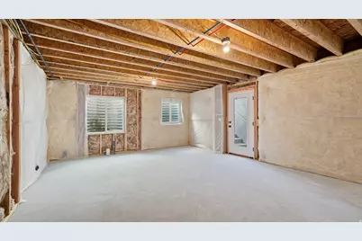 3385 E Baywater Dr, Eagle Mountain, UT 84005 - Photo 34