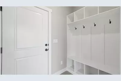 3385 E Baywater Dr, Eagle Mountain, UT 84005 - Photo 24