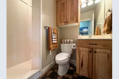 2221 W 1800 S, West Haven, UT 84401 - Photo 32