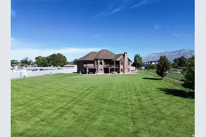 2221 W 1800 S, West Haven, UT 84401 - Photo 48