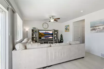 212 N 590 E, Vineyard, UT 84059 - Photo 16