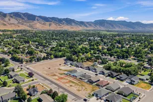 254 W 400 N, Smithfield, UT 84335 - Photo 1