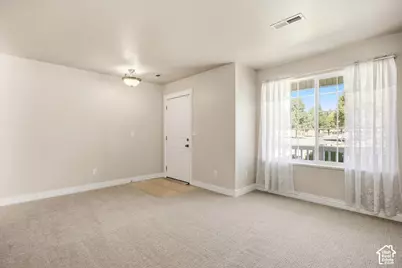 1025 W 2250 N, Layton, UT 84041 - Photo 4