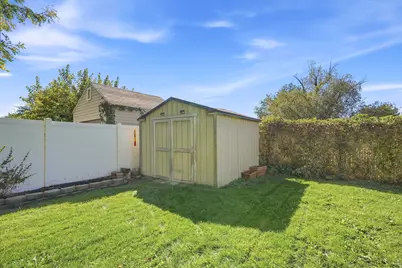 1076 S 1050 W, Woods Cross, UT 84087 - Photo 32