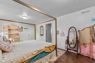 2232 S 450 W, Clearfield, UT 84015 - Photo 14