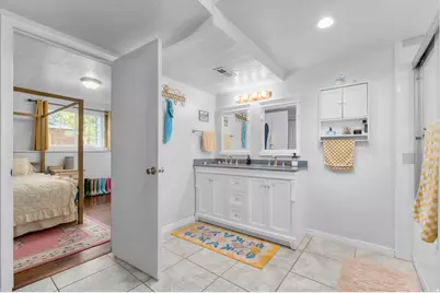 2232 S 450 W, Clearfield, UT 84015 - Photo 18