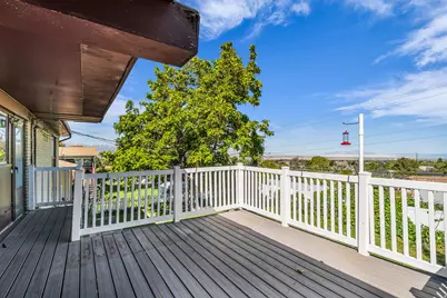 221 Skyline Dr, Tooele, UT 84074 - Photo 34