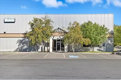 2350 N Main St #UNIT 1, North Logan, UT 84341 - Photo 14