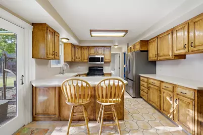 7024 S 2310 W, West Jordan, UT 84084 - Photo 16
