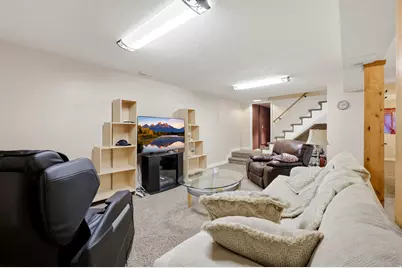 7024 S 2310 W, West Jordan, UT 84084 - Photo 32
