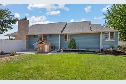 64 S 320 W, Orem, UT 84058 - Photo 2
