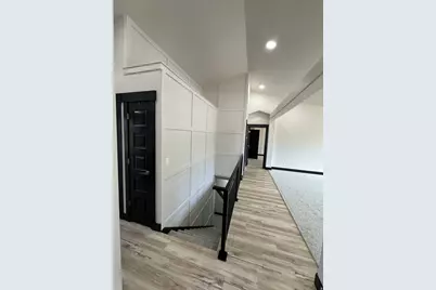 1133 E Benchview Dr, Ogden, UT 84404 - Photo 12