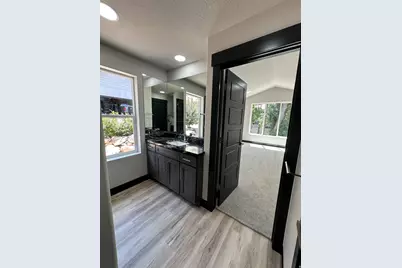 1133 E Benchview Dr, Ogden, UT 84404 - Photo 14