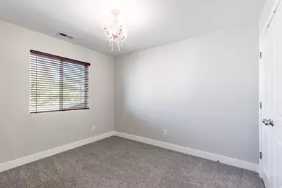 6915 S Village Bend Ln, Midvale, UT 84047 - Photo 22